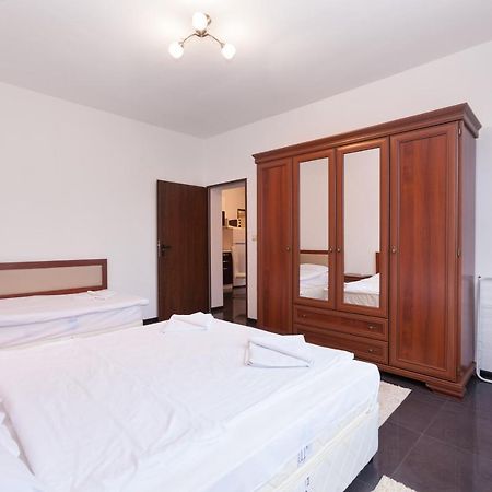 Central Beach Guest Rooms Burgas Luaran gambar